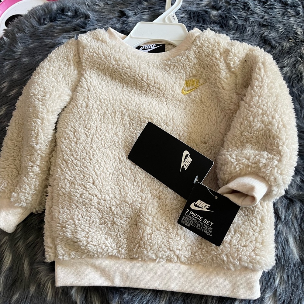 Nike Baby Set - Picture 11 of 12
